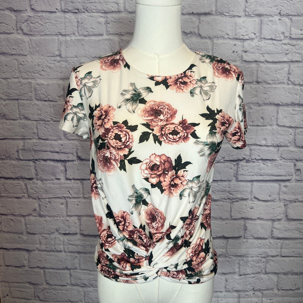 Wishful Park Women's M Floral Twist Front Top Stretch Short Sleeve | Cottage